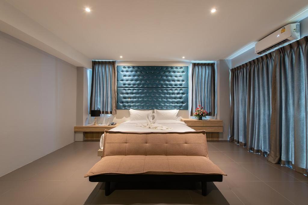 Yamin Seaview Hotel Phuket Dış mekan fotoğraf