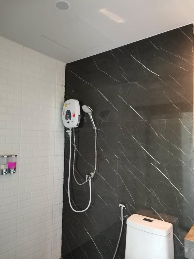 Yamin Seaview Hotel Phuket Dış mekan fotoğraf